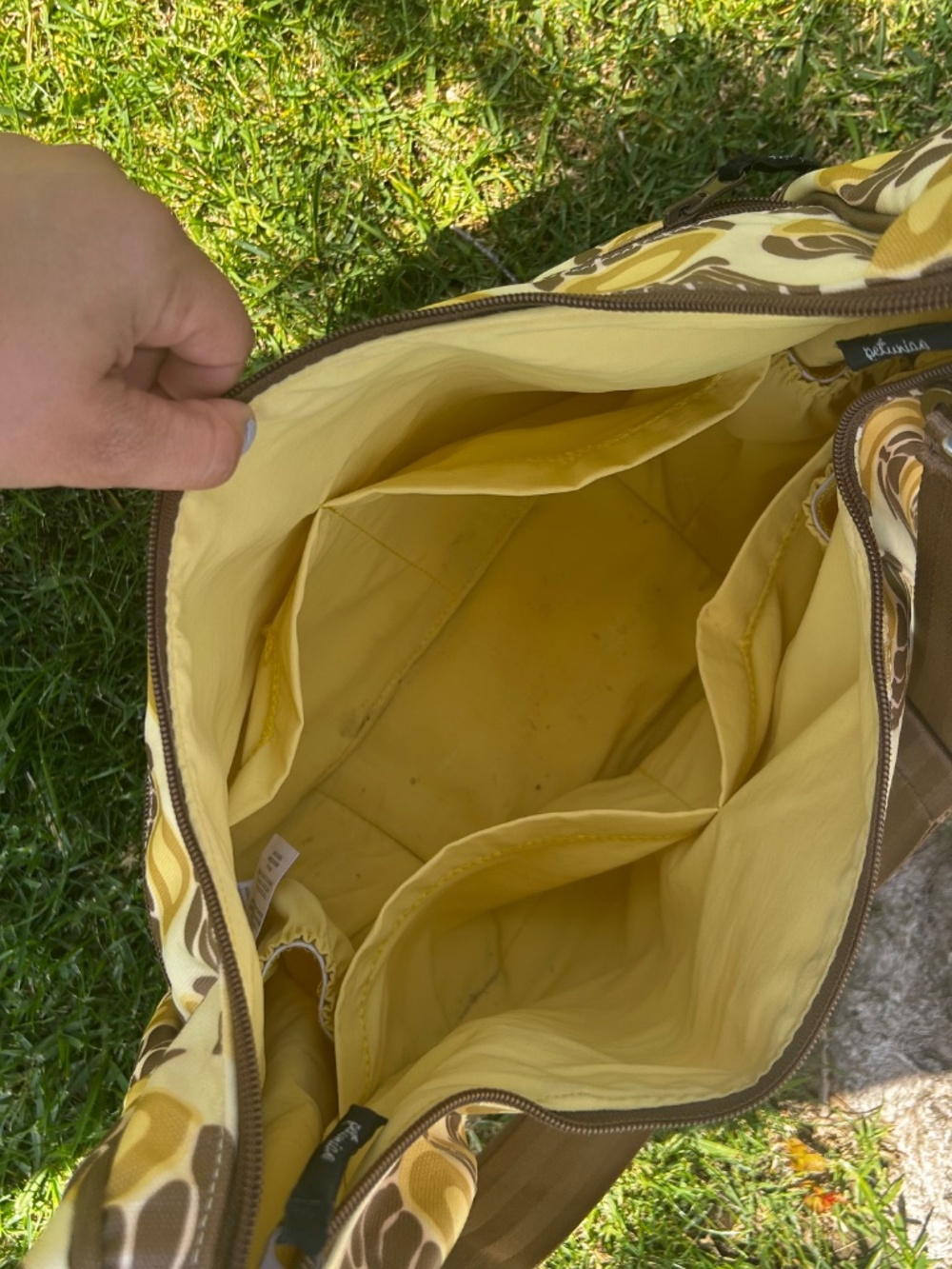 Diaper bag - Picture 4 of 4